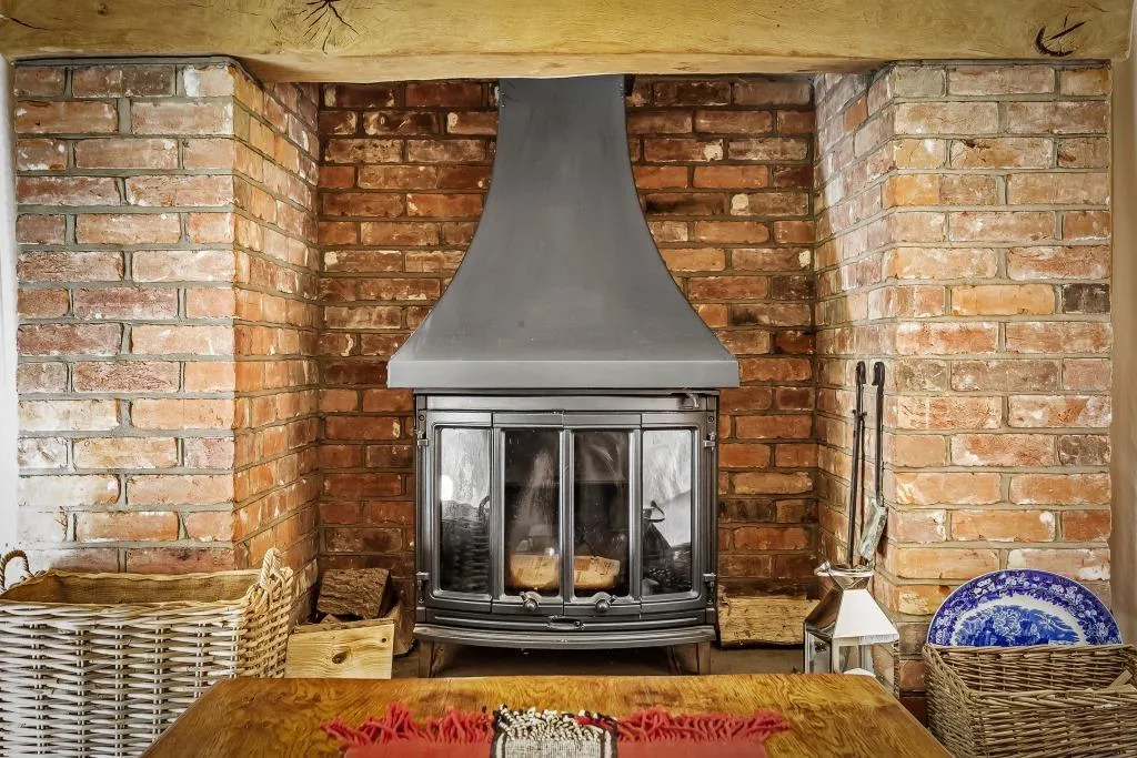 Newdigate Road, Beare Green, RH5, photo 15