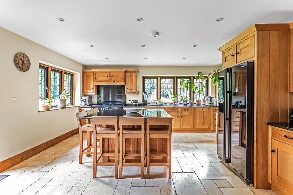 Newdigate Road, Beare Green, RH5, photo 8