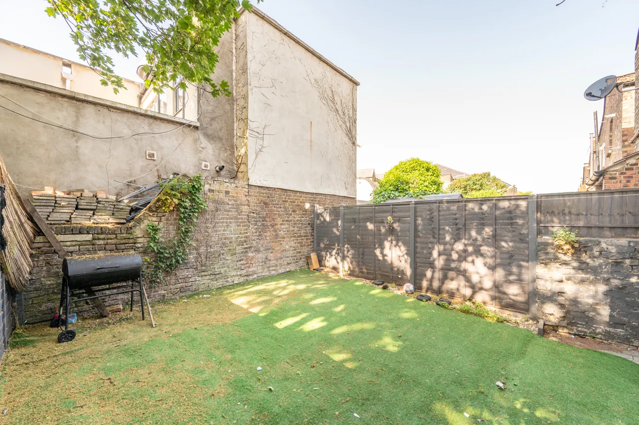 111 Deacon Road, London, photo 7