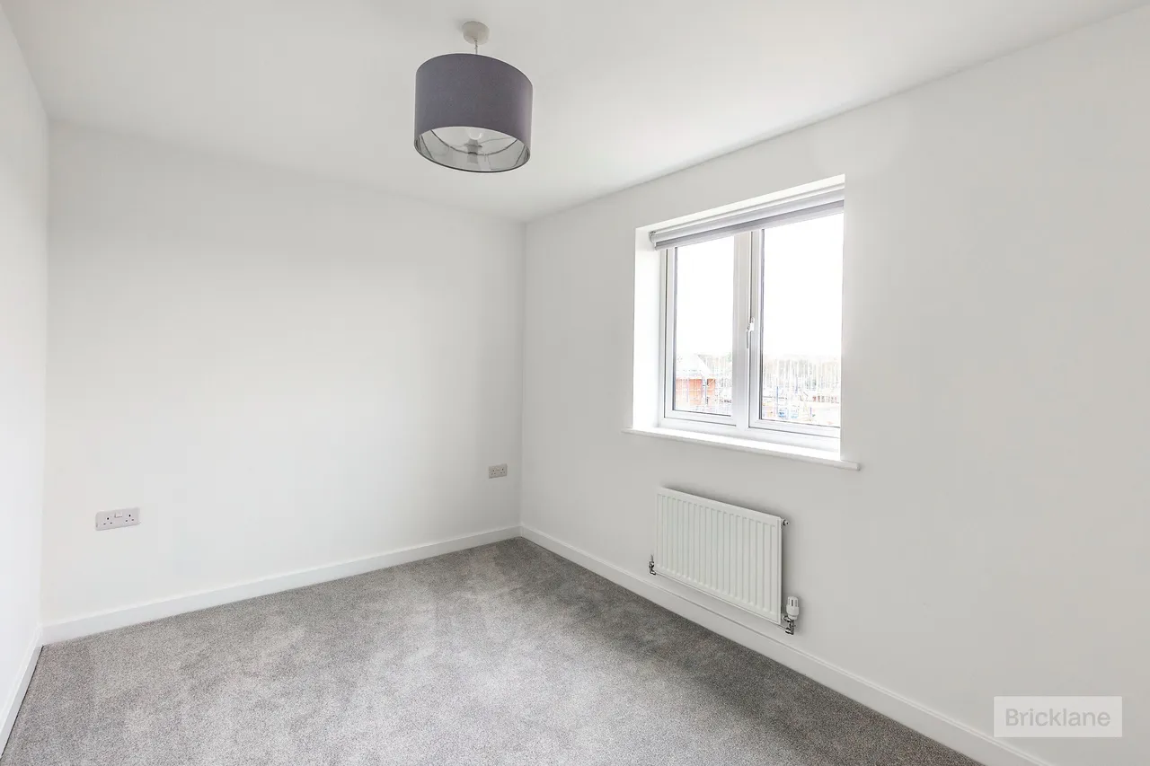 Alva Close, Corby, photo 7