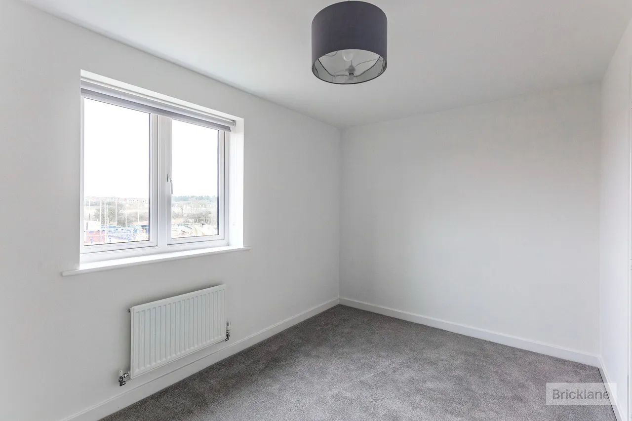 Alva Close, Corby, photo 8
