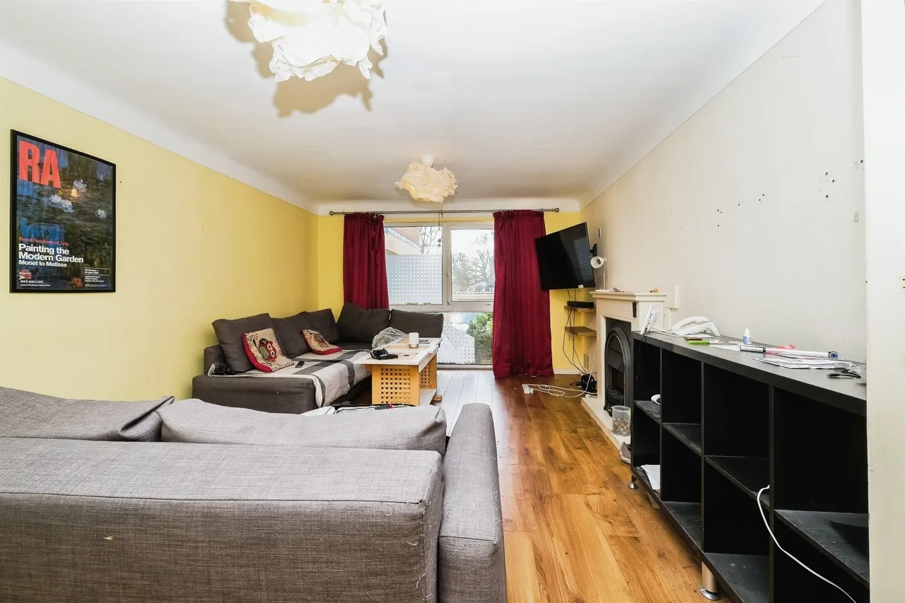 Aigburth Road, Liverpool, L17, photo 4