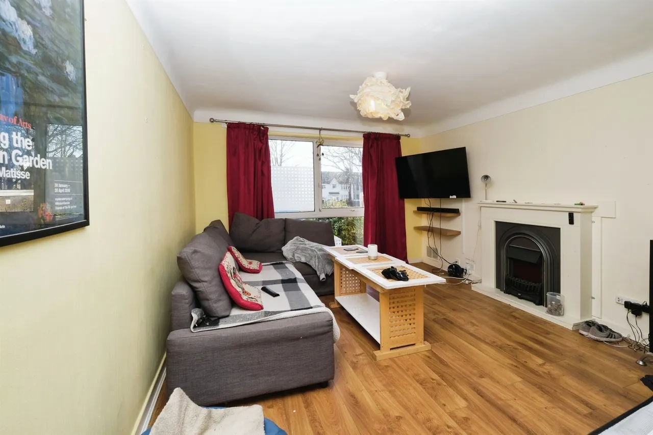 Aigburth Road, Liverpool, L17, photo 5