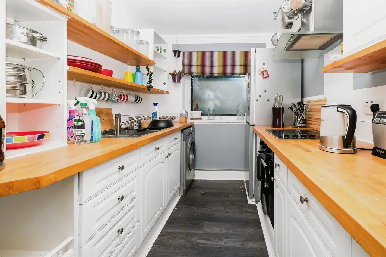 Aigburth Road, Liverpool, L17, photo 8