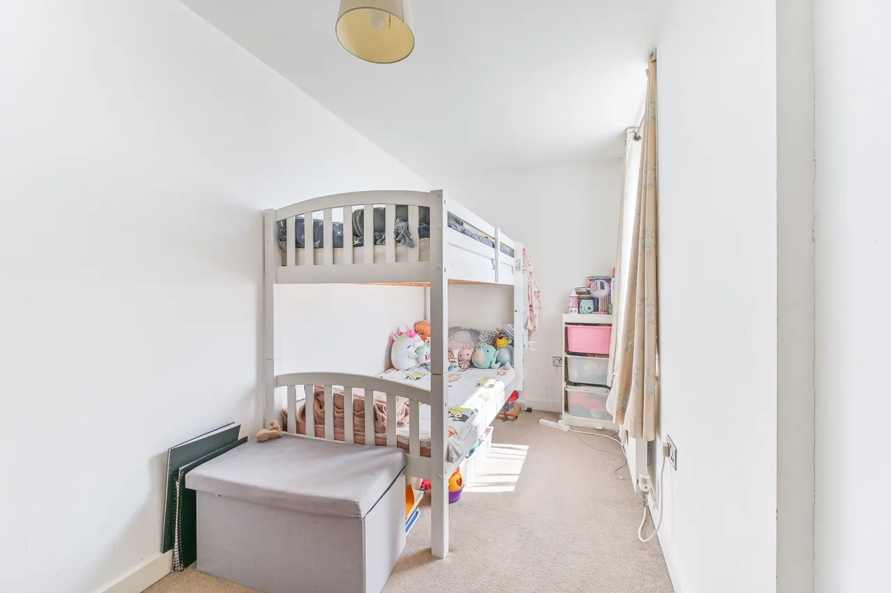 Flat 4 Charlotte Court, 22b Bishops Road, Croydon, photo 9