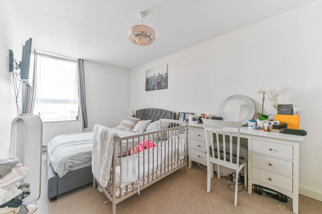 Flat 4 Charlotte Court, 22b Bishops Road, Croydon, photo 5