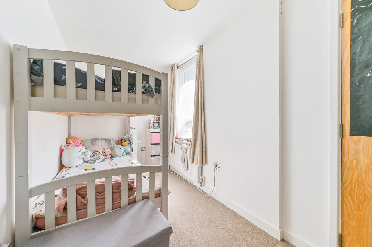 Flat 4 Charlotte Court, 22b Bishops Road, Croydon, photo 8