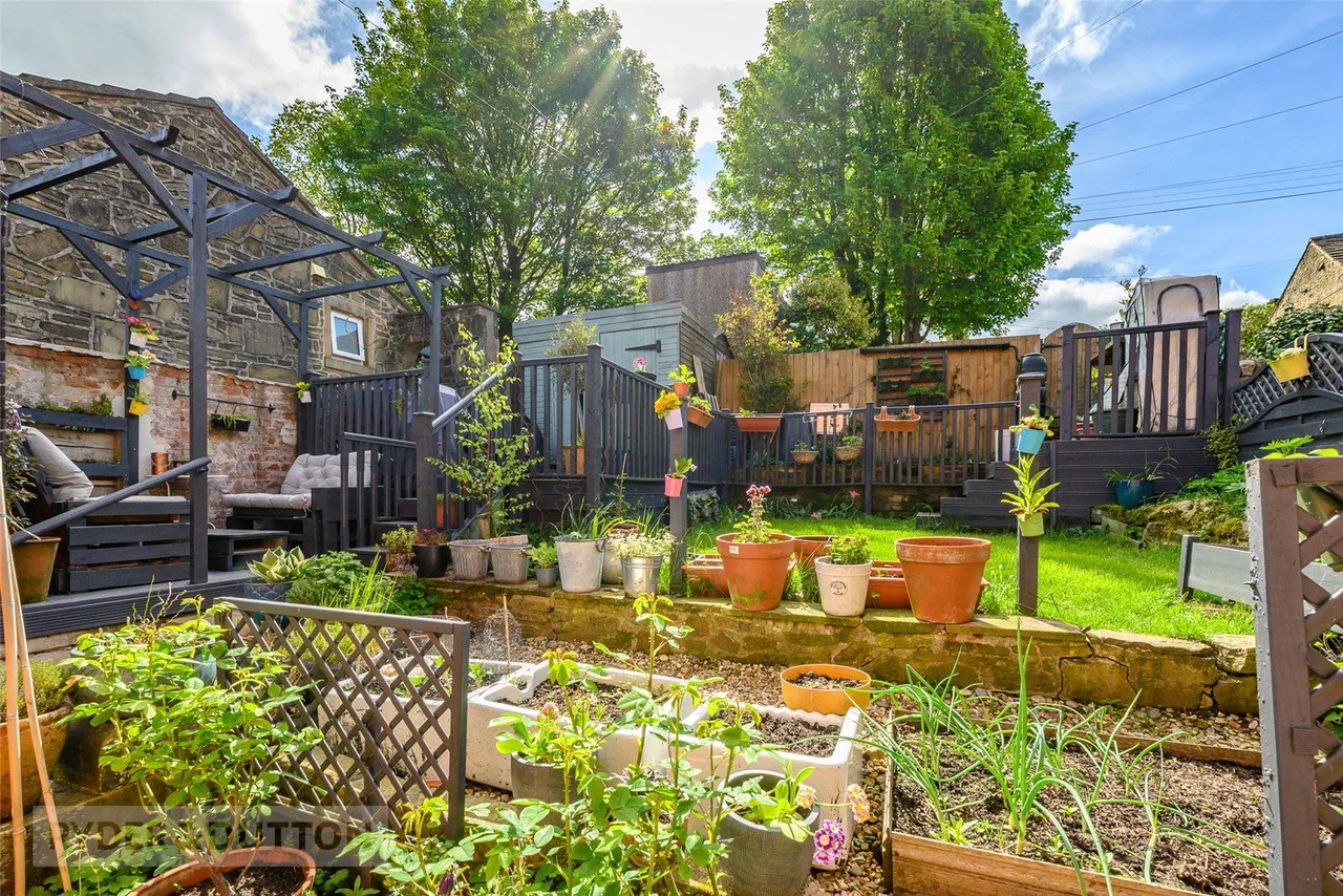 Manchester Road, Slaithwaite, HD7, photo 2