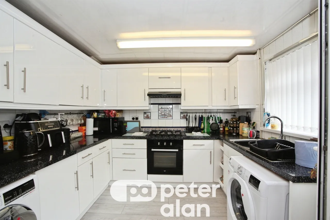 Pilton Vale Newport, NP20, photo 2