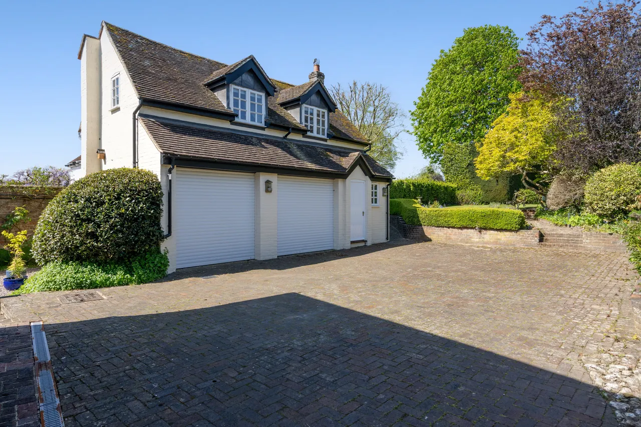 117 High Street, Lindfield, RH16, photo 5