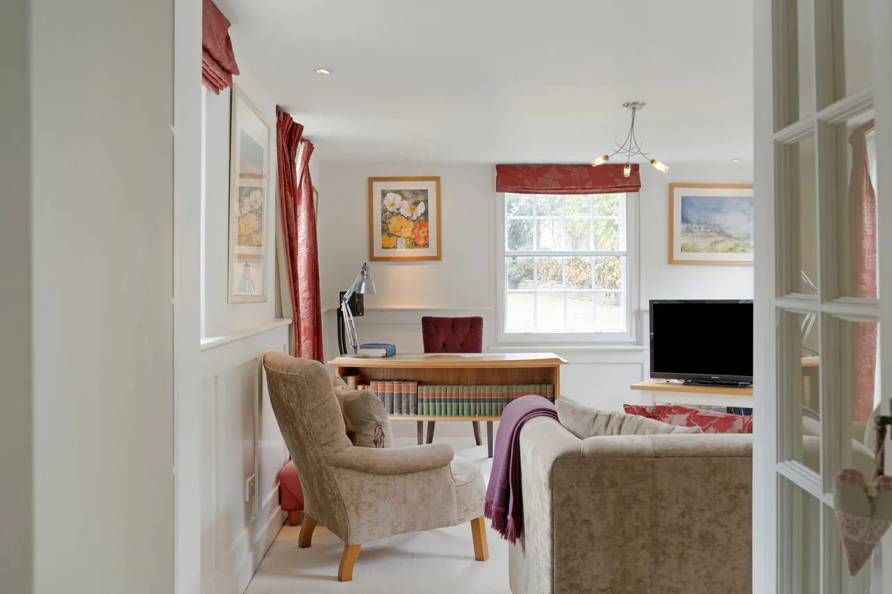 117 High Street, Lindfield, RH16, photo 7
