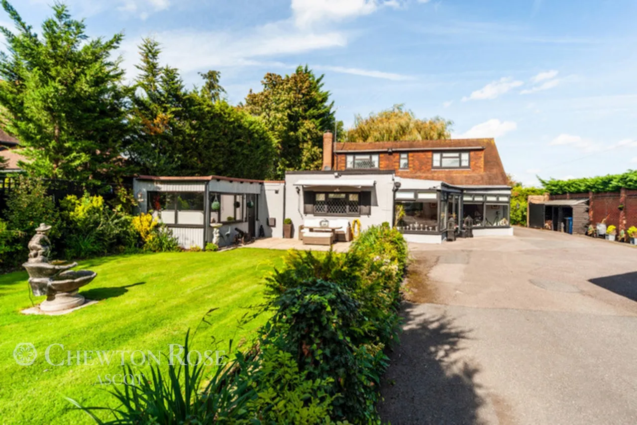 4 bed house for sale, Oakley Green Road, Windsor