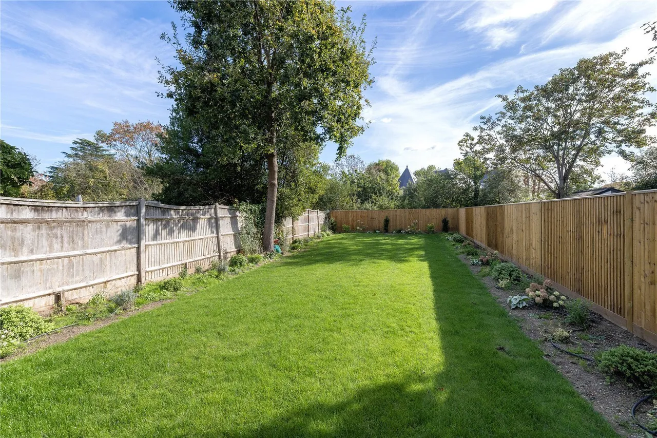 Wensleydale Road, Hampton, TW12, photo 21