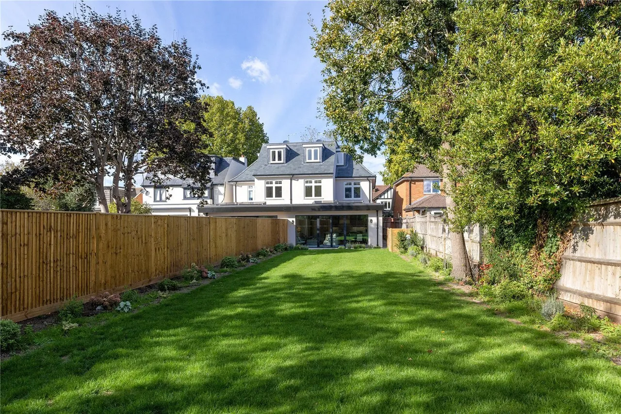 Wensleydale Road, Hampton, TW12, photo 23