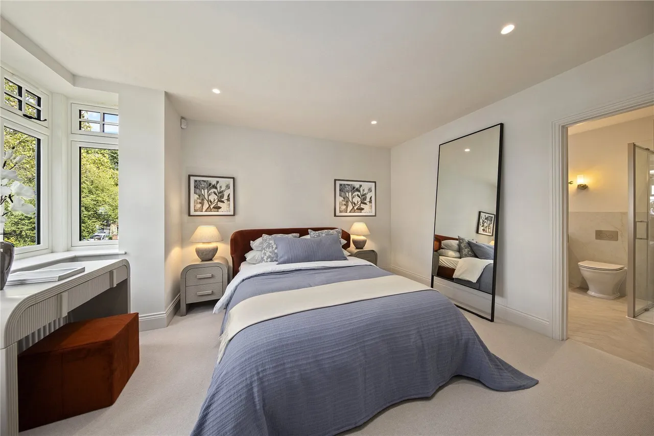 Wensleydale Road, Hampton, TW12, photo 13