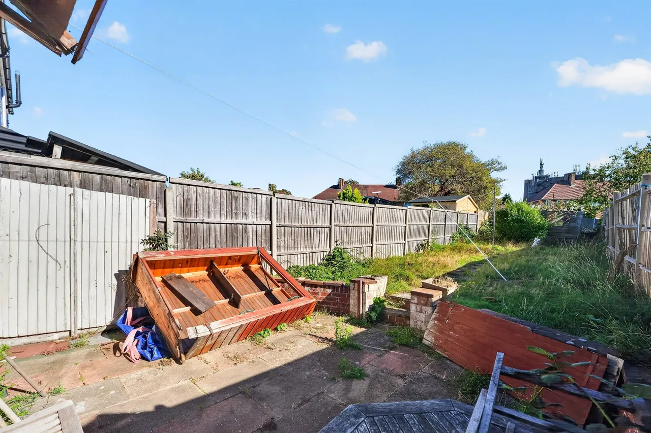 Dorchester Road, Morden, SM4, photo 4