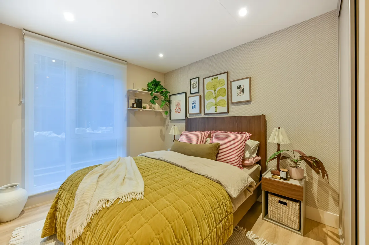 Showflat 8 (2 Bed), Momento Staines-upon-Thames, 28 Mill Mead, photo 9
