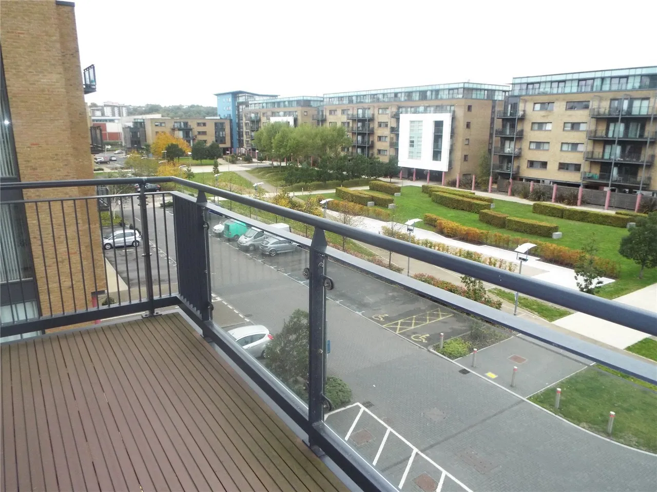 1 bed flat for sale — Davaar House, Ferry Court, Cardiff, CF11