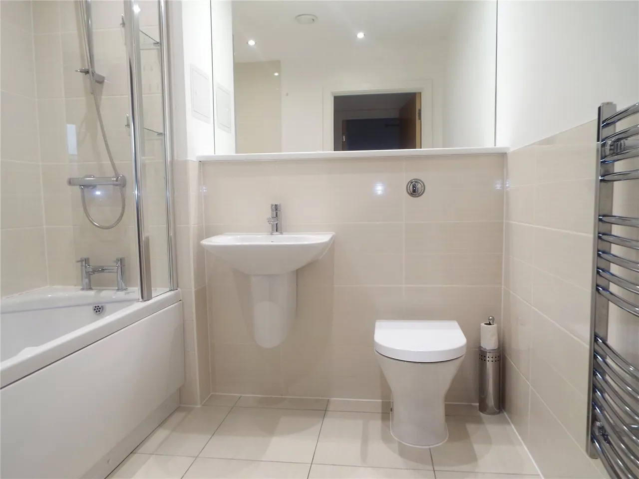 Davaar House, Ferry Court, Cardiff, CF11, photo 7