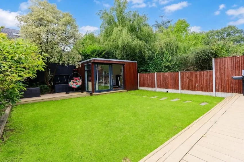Mornington Road, Cheadle, photo 10