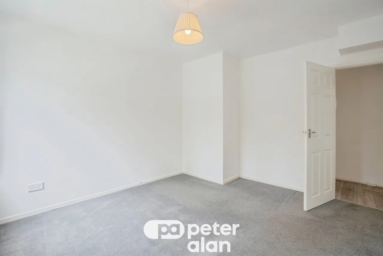 Park Lane, Cardiff, CF14, photo 10