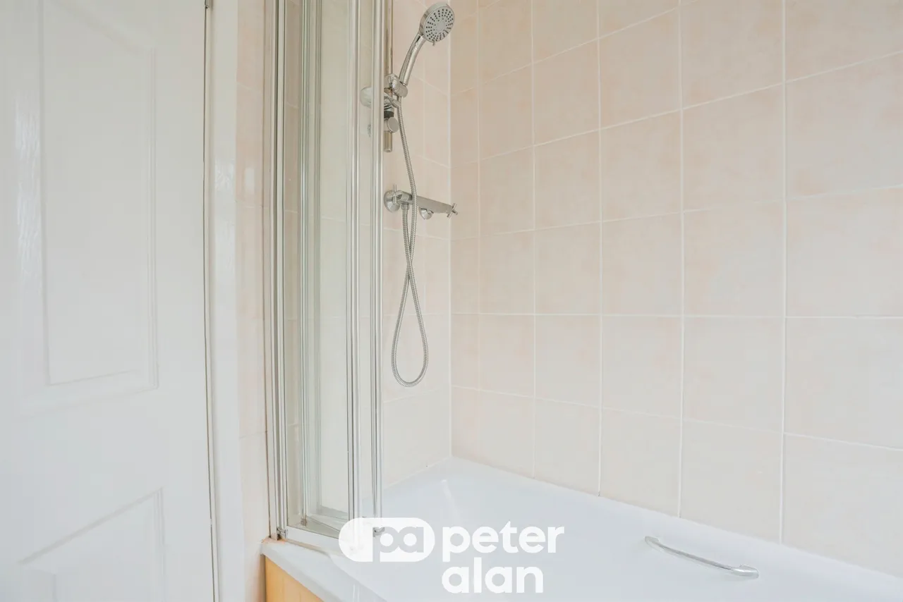 Park Lane, Cardiff, CF14, photo 8