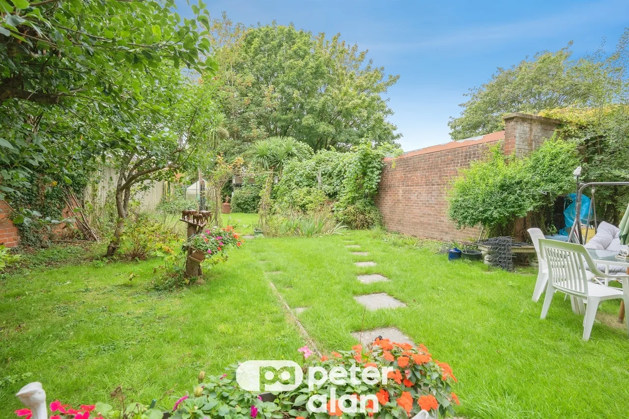 Park Lane, Cardiff, CF14, photo 17