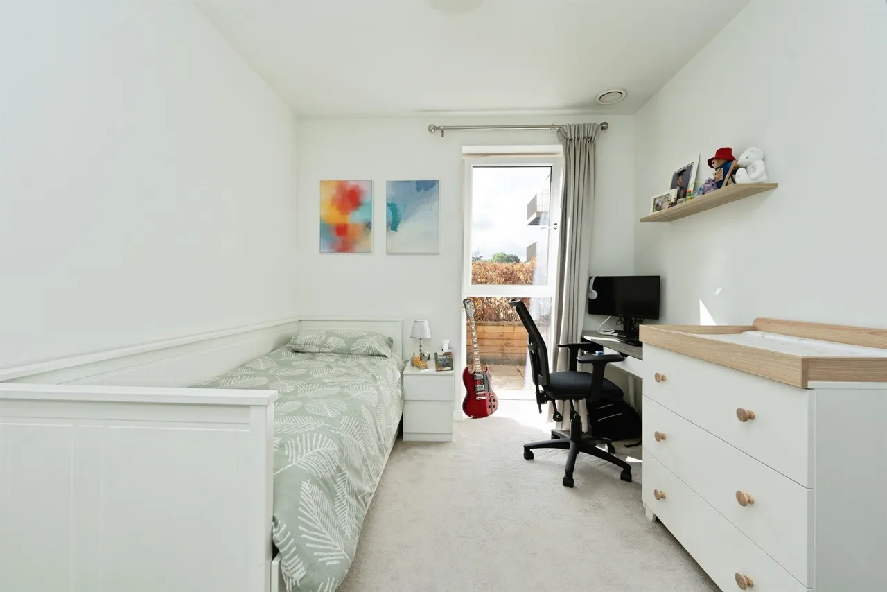 Frogmore Avenue, Watford, WD17, photo 10
