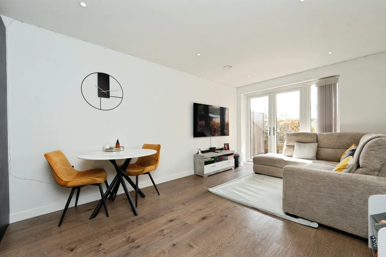 Frogmore Avenue, Watford, WD17, photo 3