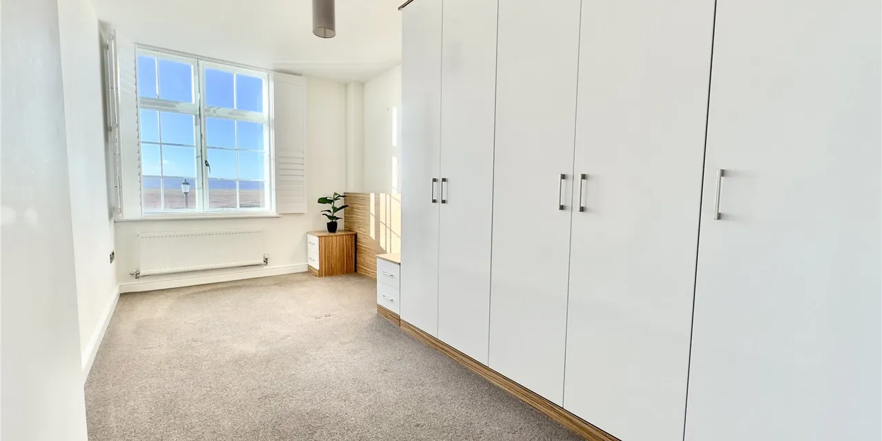 Grenfell Park, Parkgate, CH64, photo 7