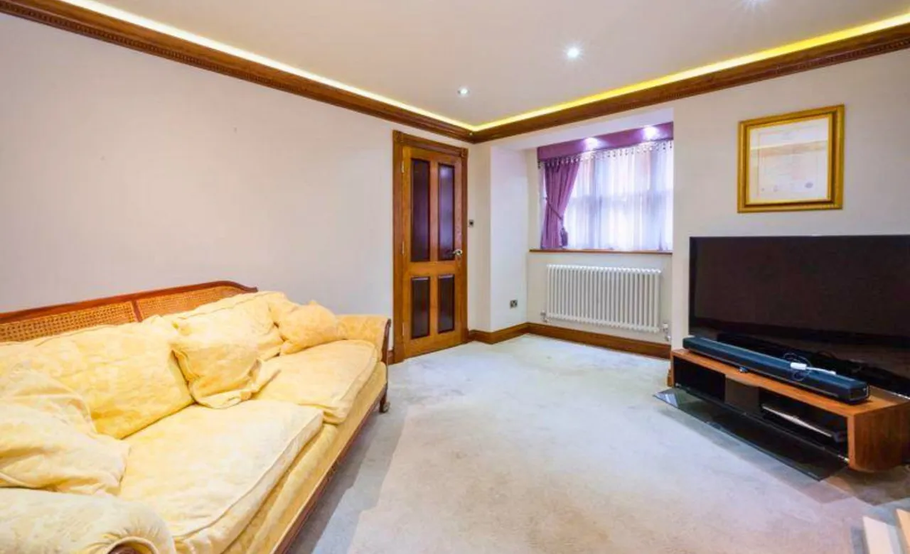 Lord Street, Southport, PR9, photo 5
