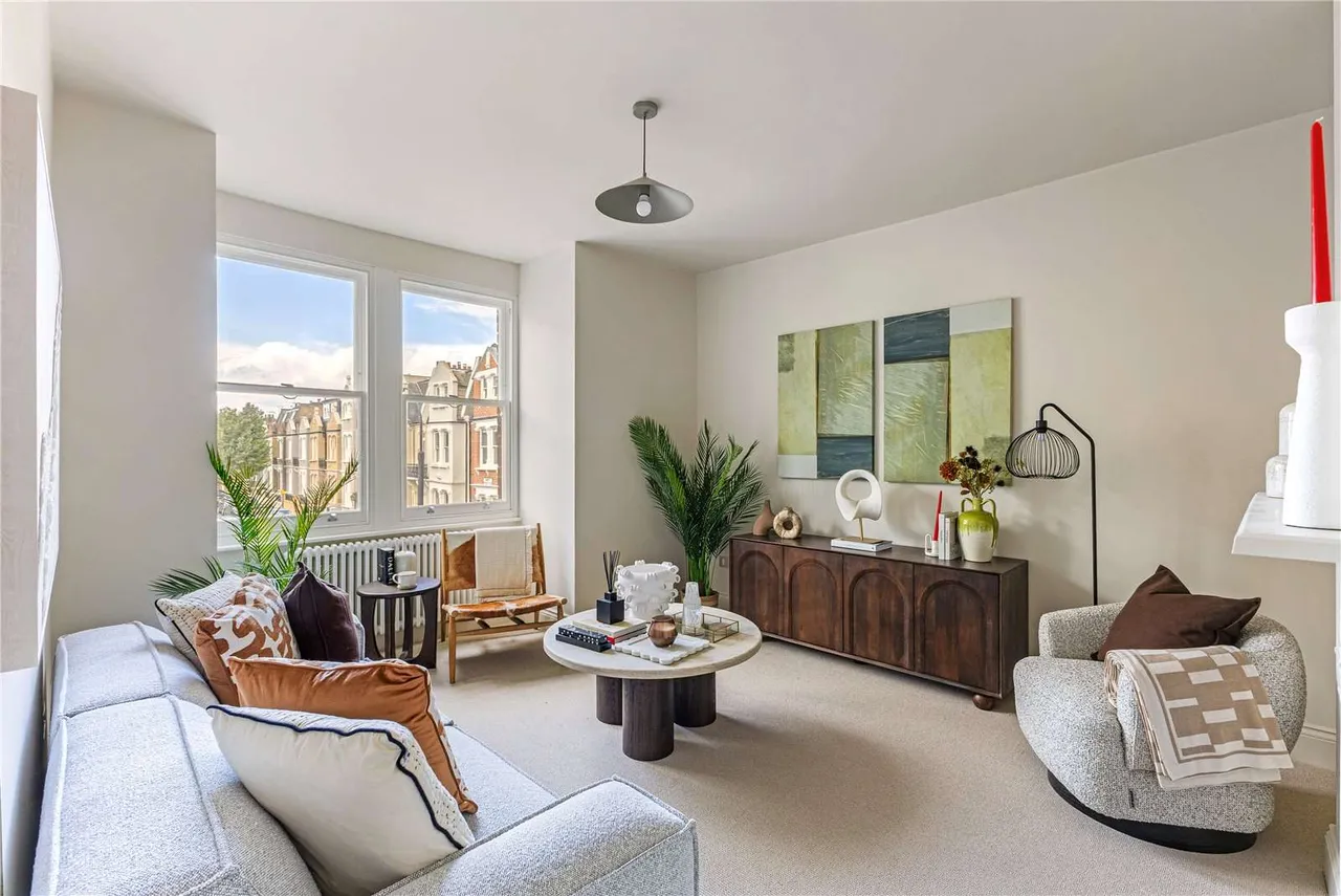 2 bed flat for sale — Quennington Mansions, Rostrevor Road, Fulham, London, SW6 5AU
