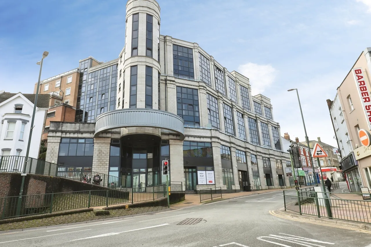 2 bed flat to rent, Commercial Road, Bournemouth, BH2