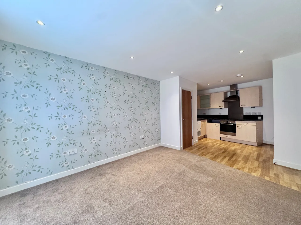 Commercial Road, Bournemouth, BH2, photo 4