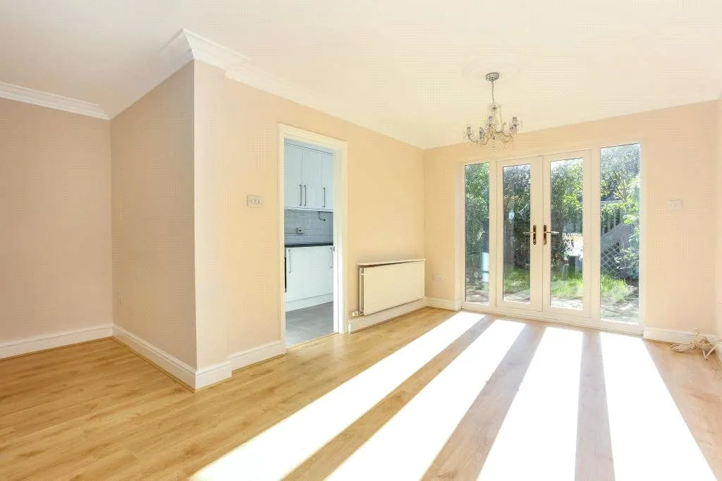 Guards Court, Sunningdale, Berkshire, SL5 0ES, photo 4
