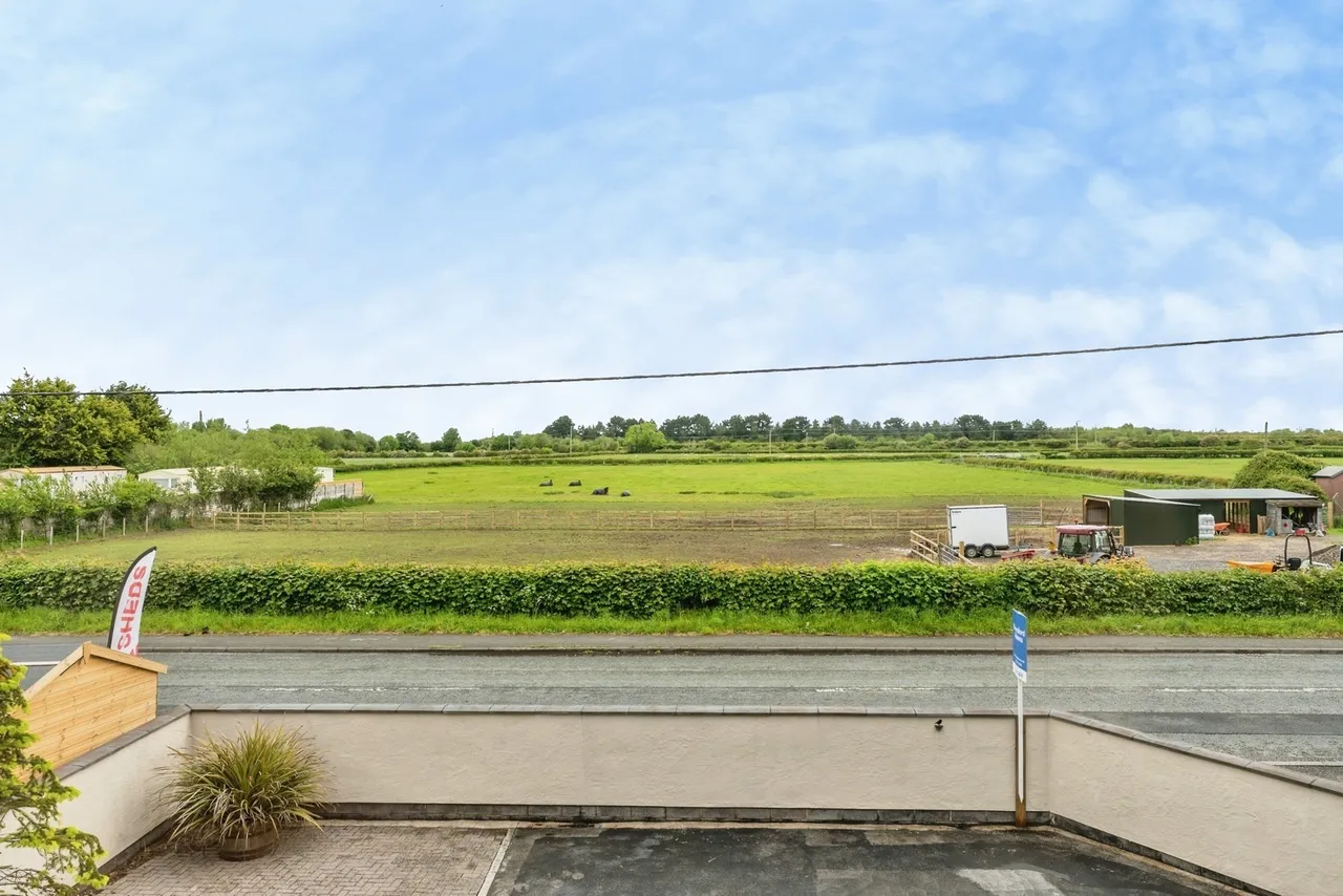 Tanlan, Ffynnongroyw, CH8, photo 16