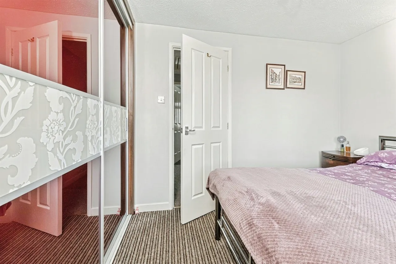 Manorley Lane, Bradford, BD6, photo 8