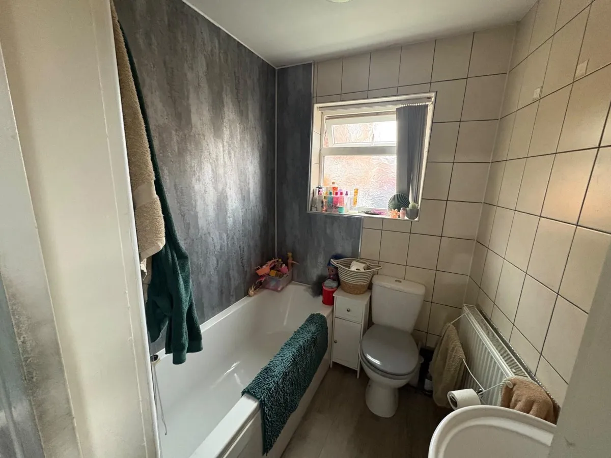 Bond Street, Wombwell, photo 6