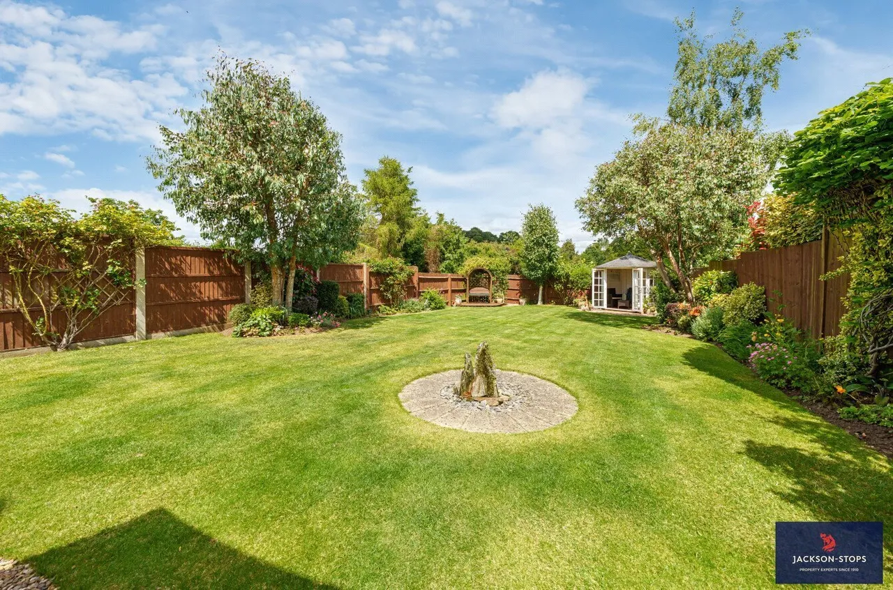 Mount Pleasant, Aspley Guise, MK17, photo 16