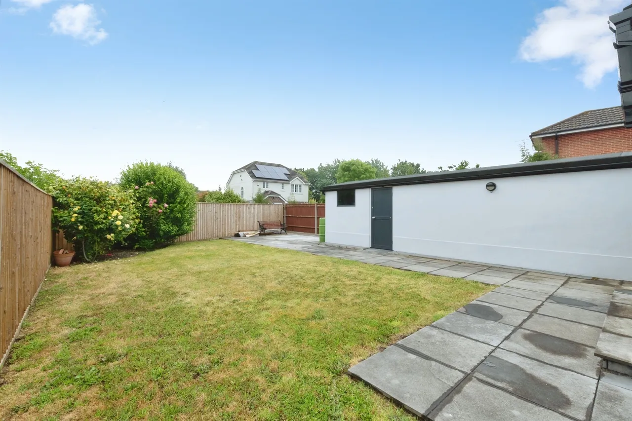 Cornelia Crescent, Poole, BH12, photo 16