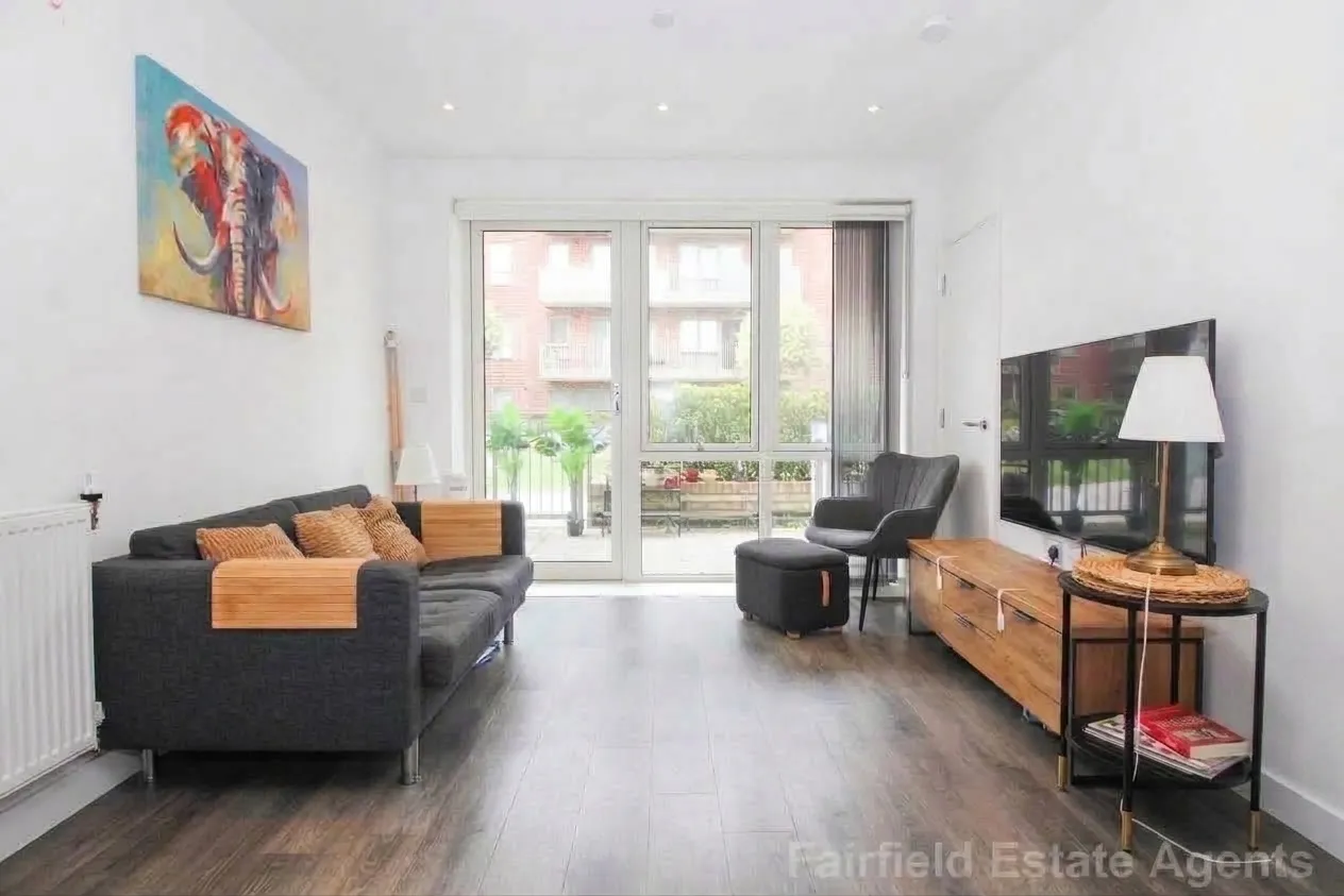 Tom Lake Way, Watford, WD19, photo 4