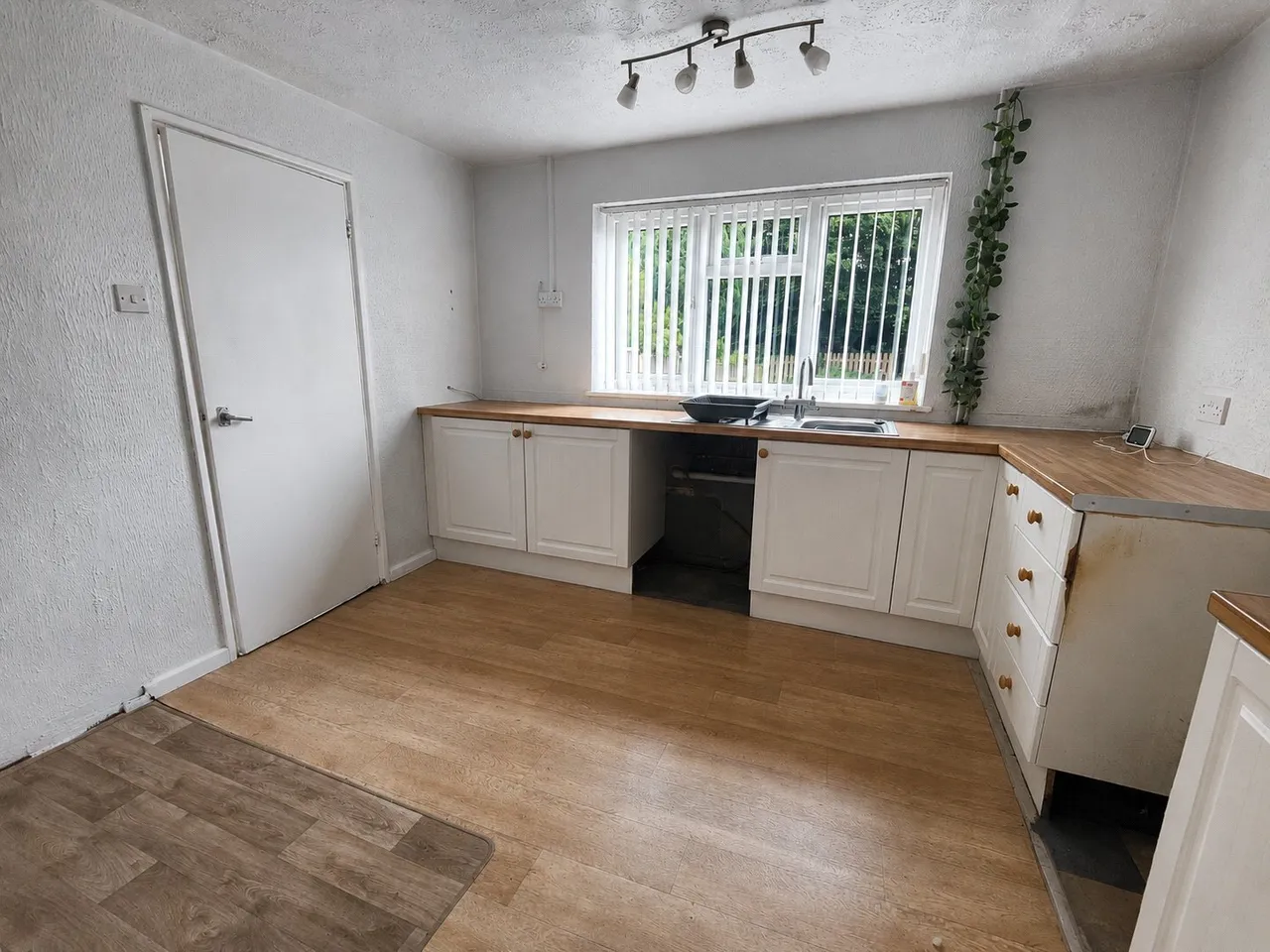 Smillie Place, Cannock, WS11, photo 5