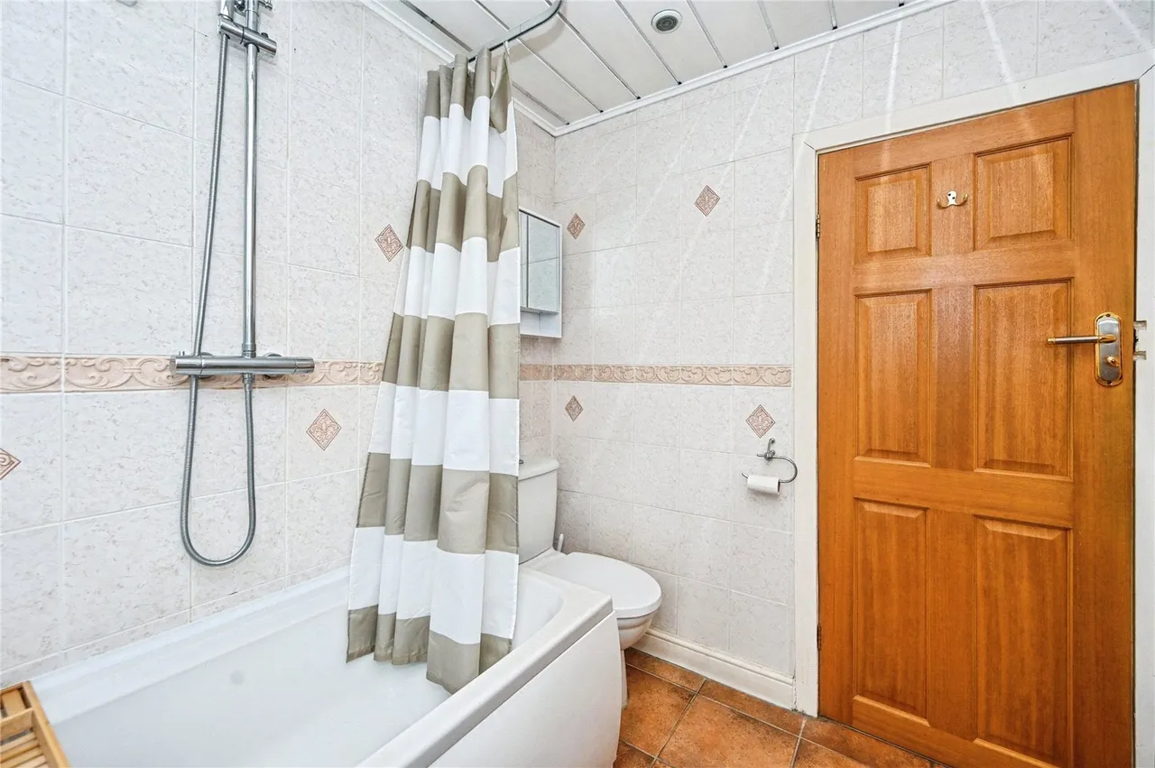 Walton Avenue, Penketh, Warrington, Cheshire, WA5, photo 22