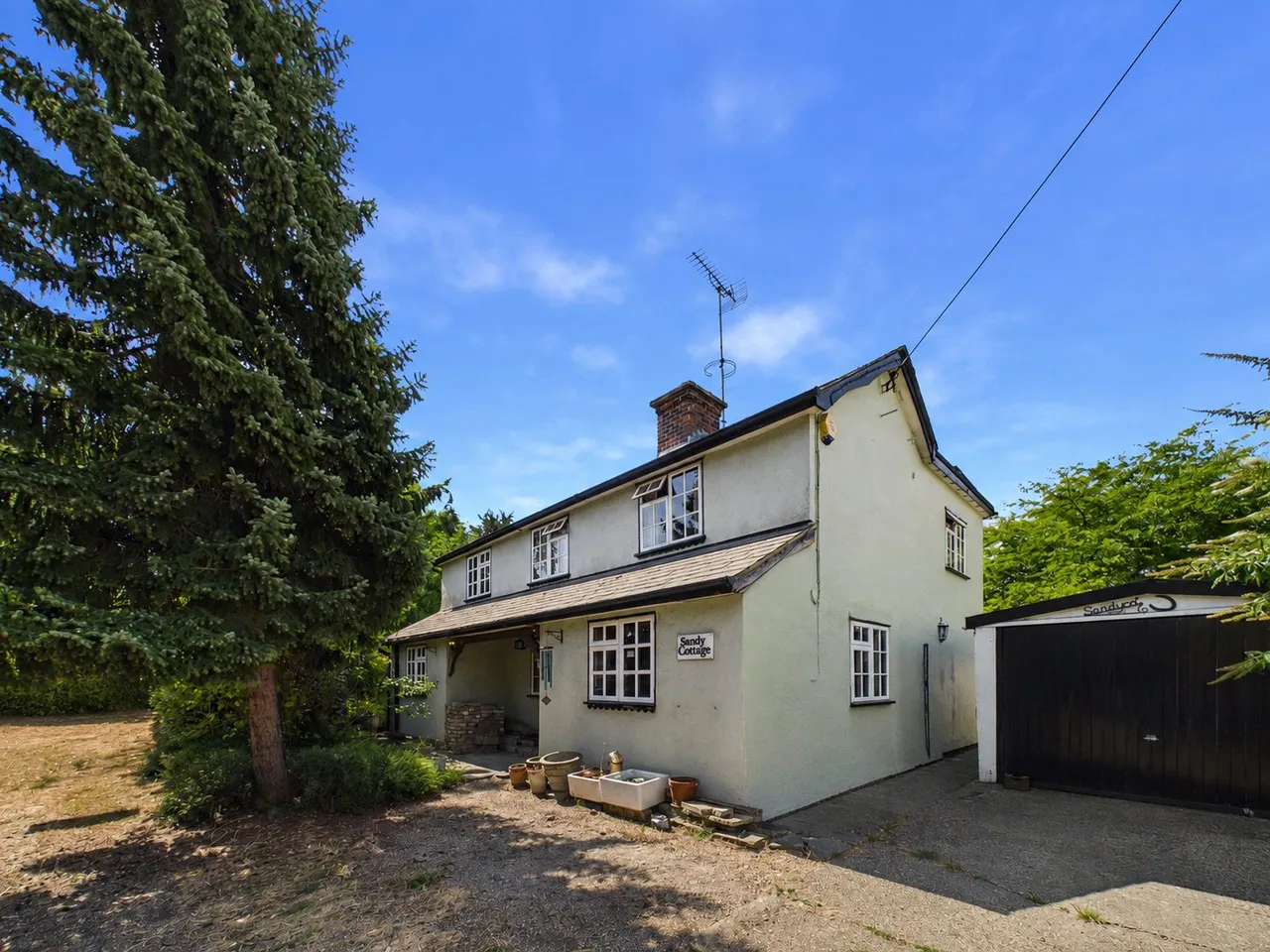 4 bed house for sale, Main Road, Ford End, CM3