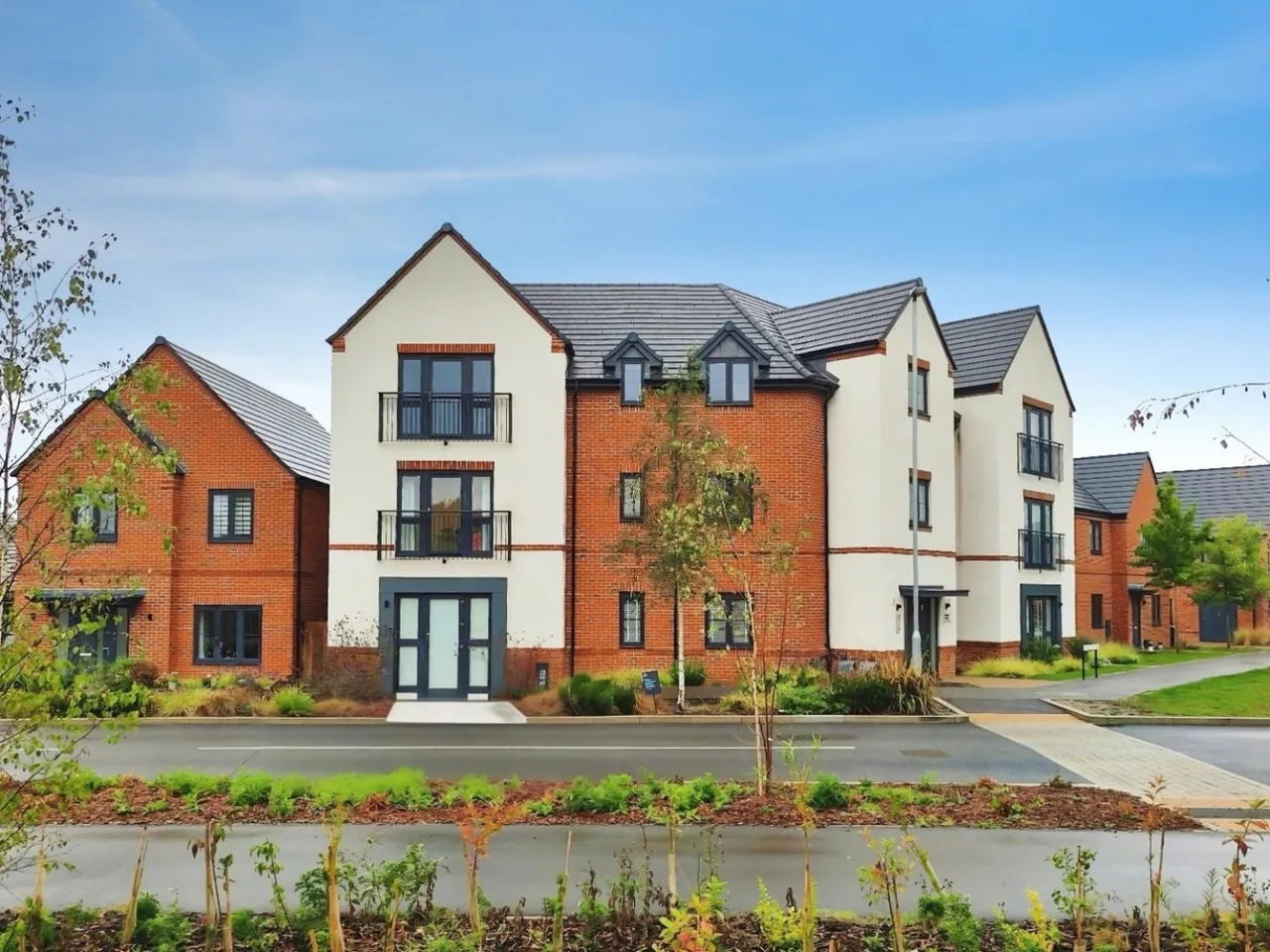 2 bed flat for sale, Ireland Road, Crowthorne, RG45
