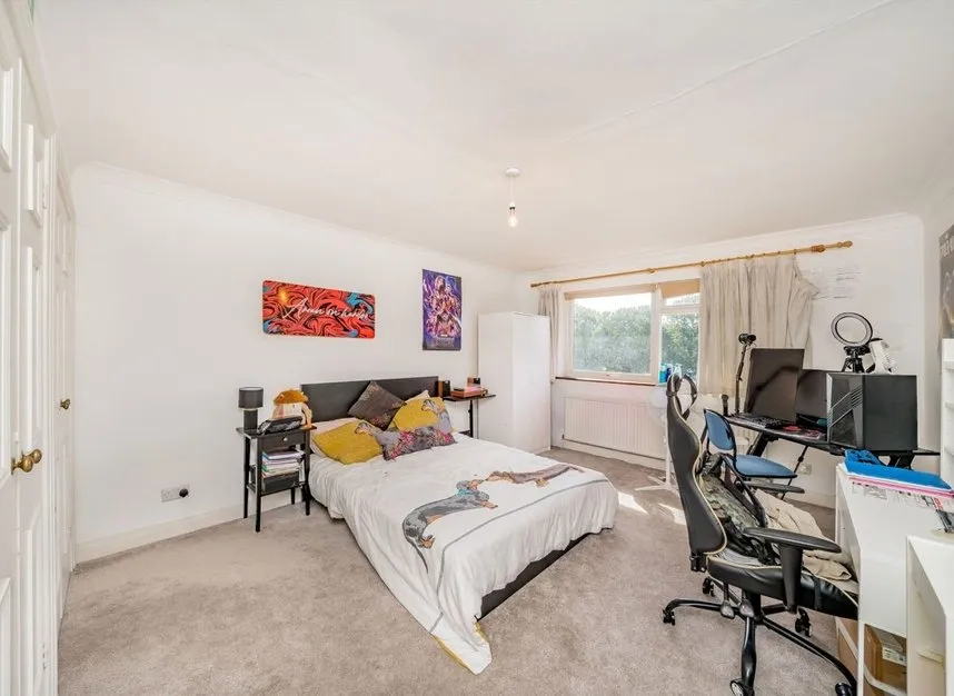 Berystede, Kingston Upon Thames, KT2, photo 4