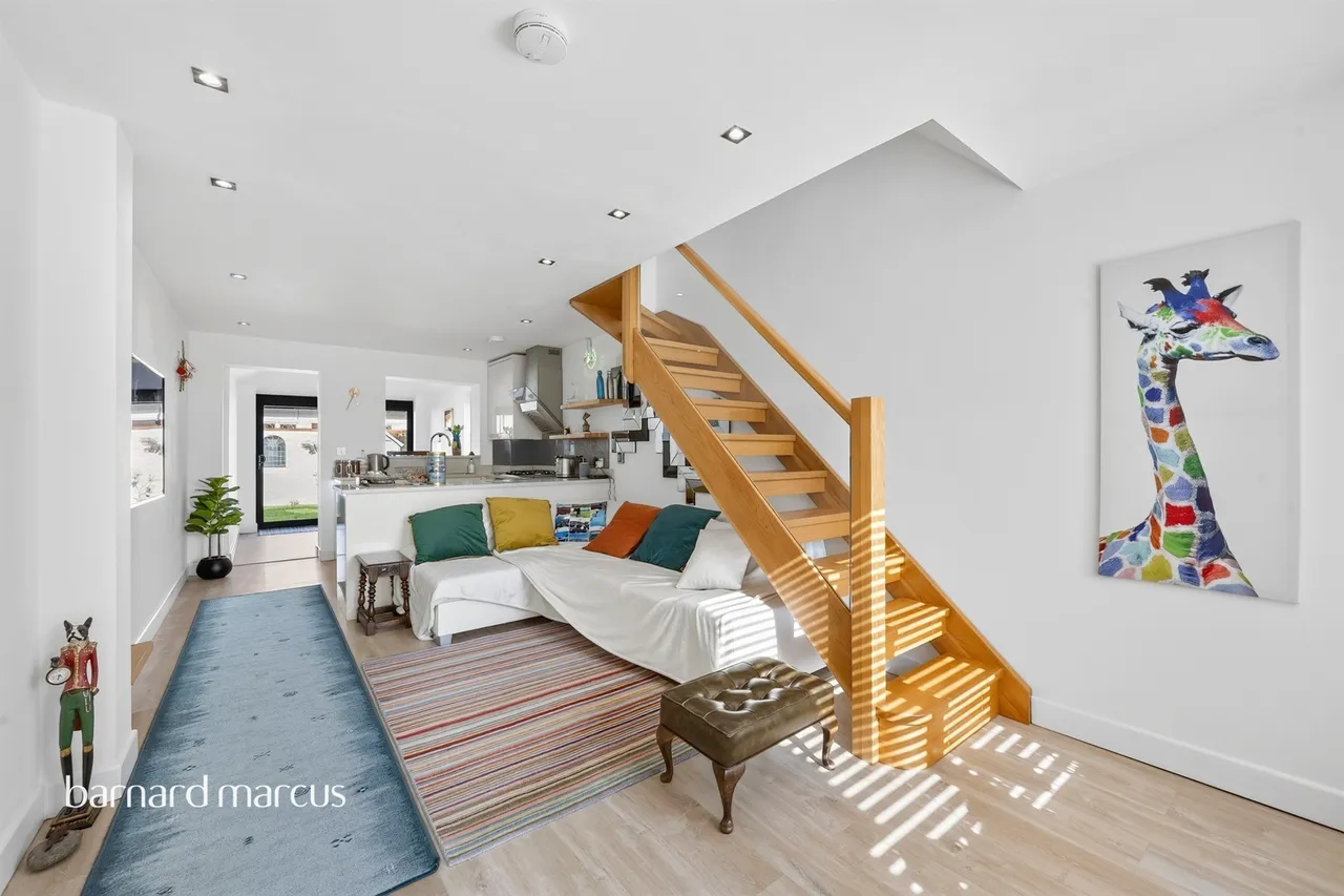 Voewood Close, New Malden, photo 5