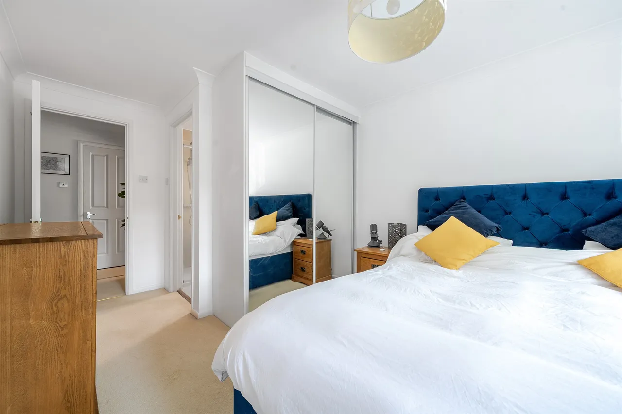 Cunard Crescent, London, N21, photo 6