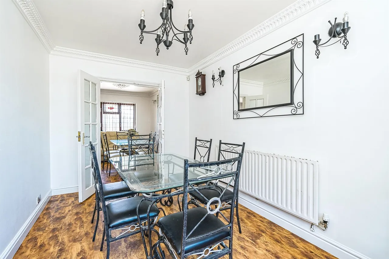 Castle Road, Tipton, DY4, photo 9