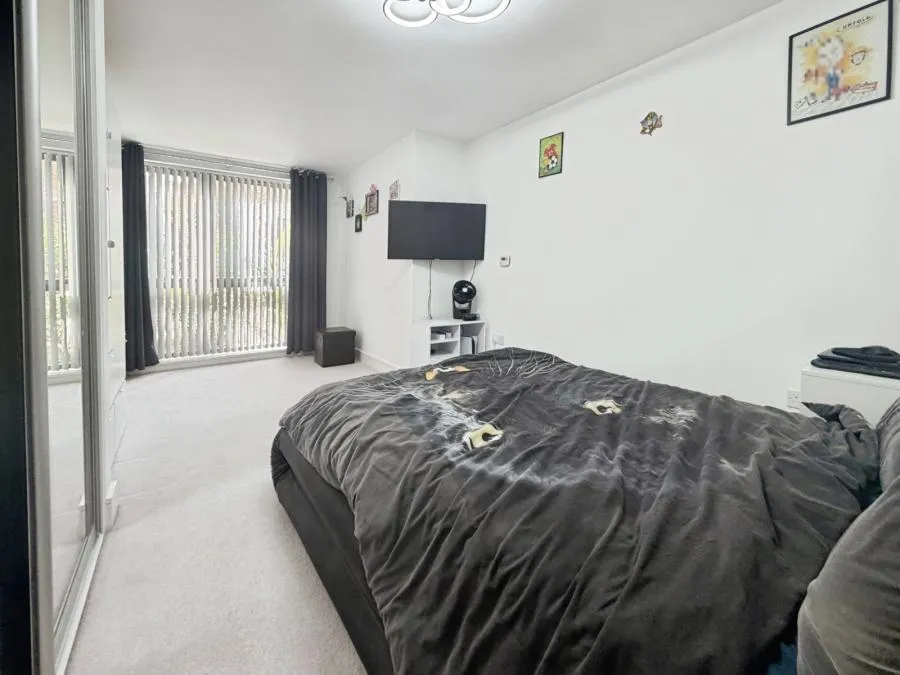 Churchill Road, Uxbridge, UB10, photo 8